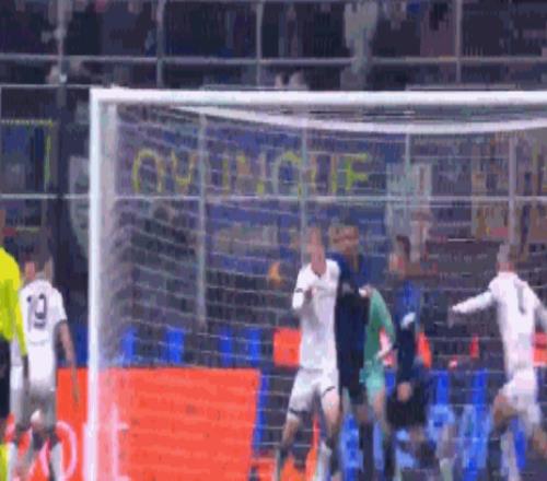 雄鹿队续约,米德尔顿,稳固球队中,世界杯投注,2026世界杯,投注技巧,平台推荐,最新赔率